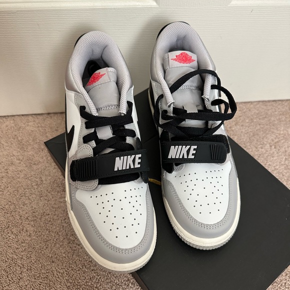 Air Jordan Legacy 312 Low Shoes - Picture 6 of 7